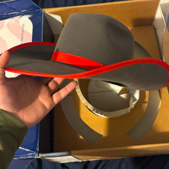 Cowboy felt hat worn once jst need gone - Picture 1 of 4